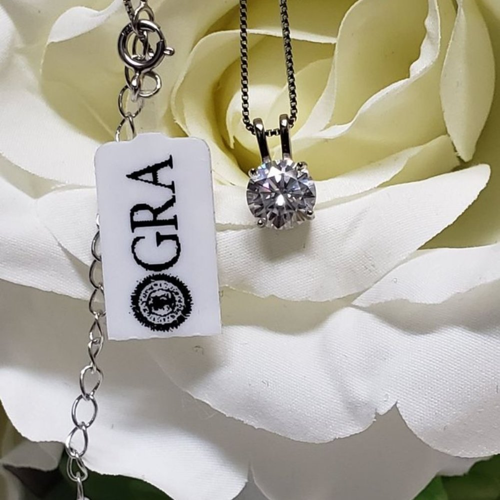 1 Carat Moissanite Necklace with 925 Sterling Silver Chain (M115)